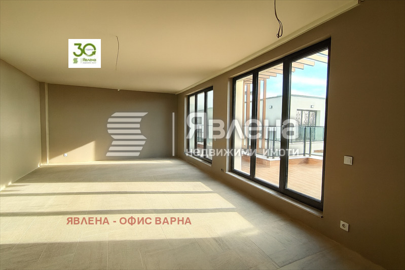 Продава 3-СТАЕН, гр. Варна, Свети Никола, снимка 2 - Апартаменти - 54034203