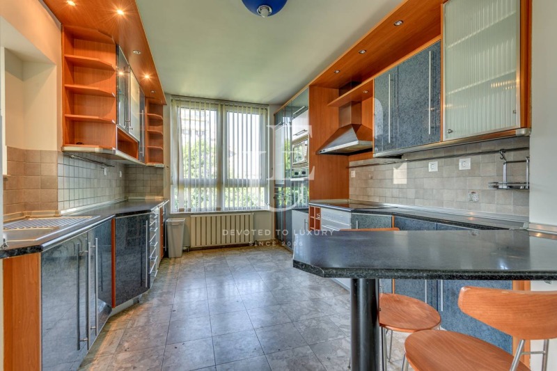 In vendita  3+ camere da letto Sofia , Lozenets , 350 mq | 56176855 - Immagine [7]
