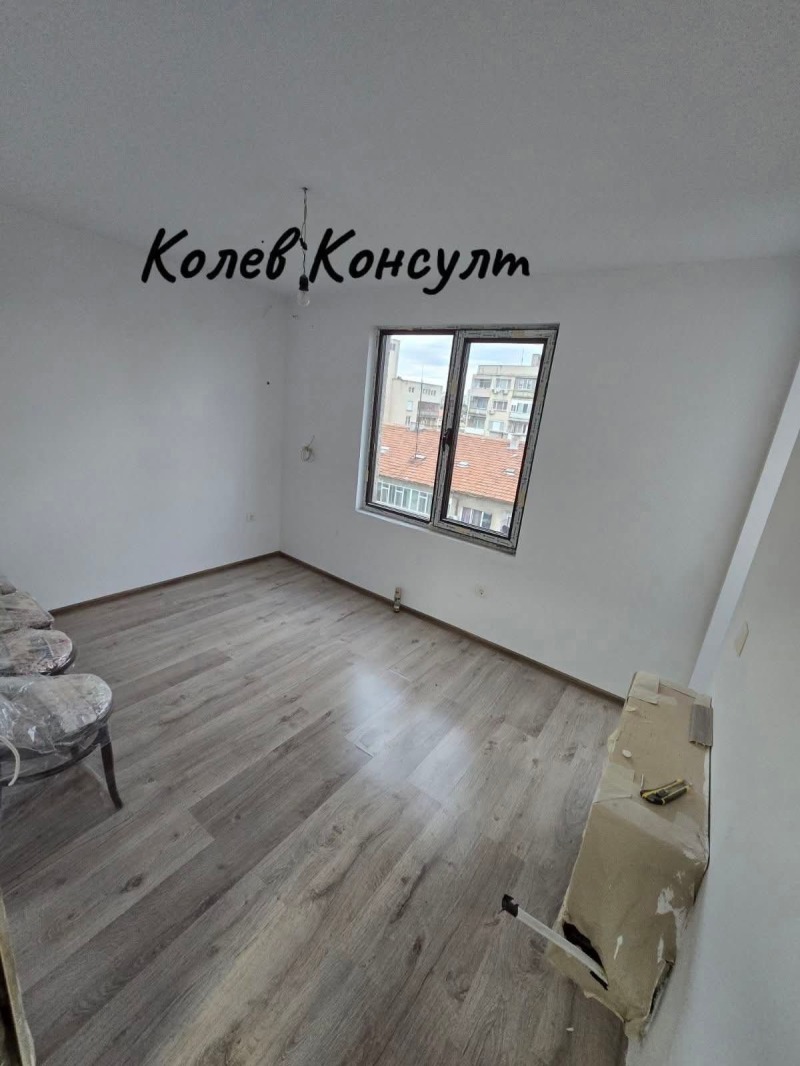 Продава МНОГОСТАЕН, гр. Хасково, Училищни, снимка 8 - Апартаменти - 52478339