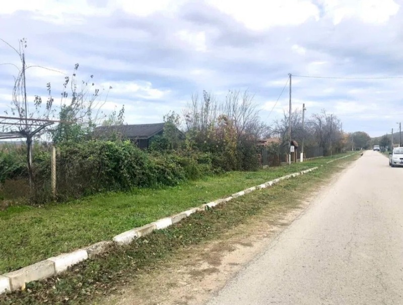 Продава  Парцел област Бургас , с. Приселци , 930 кв.м | 76190828