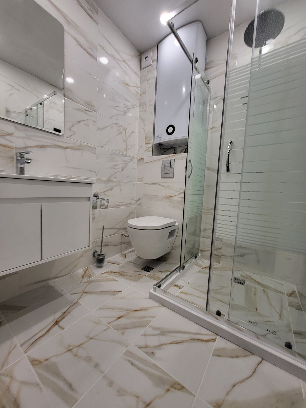 Продава 3-СТАЕН, гр. Варна, Окръжна болница-Генерали, снимка 13 - Апартаменти - 53683288