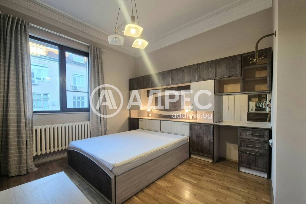 Продава 3-СТАЕН, гр. София, Център, снимка 6 - Апартаменти - 53710302