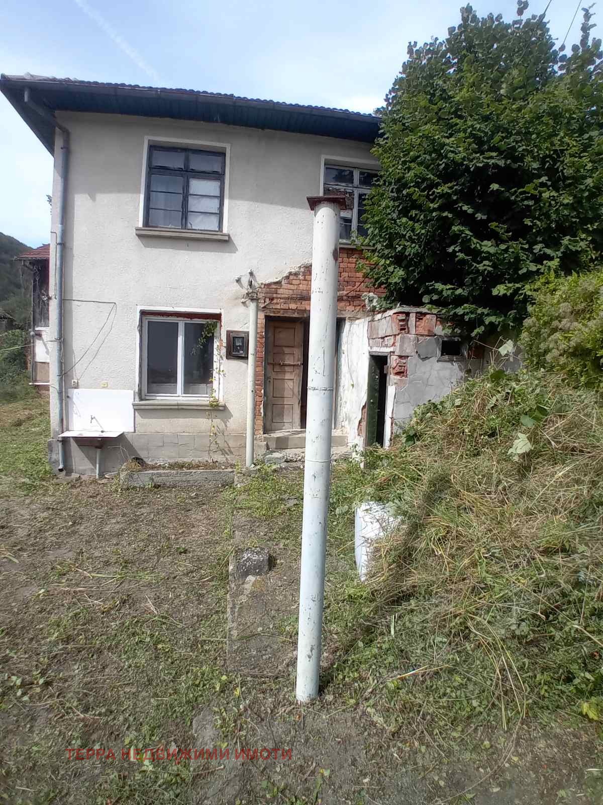 Продава КЪЩА, с. Шипково, област Ловеч, снимка 4 - Къщи - 53808960