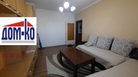 Продава 2-стаен град Пазарджик Запад - [1] 