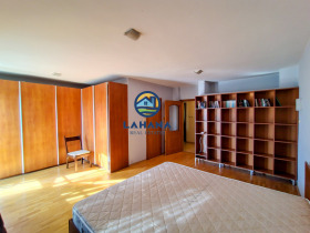 3 bedroom Bratya Miladinovi, Burgas 1