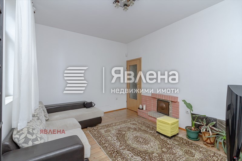 Продава 4-СТАЕН, гр. София, Център, снимка 10 - Aпартаменти - 49293127