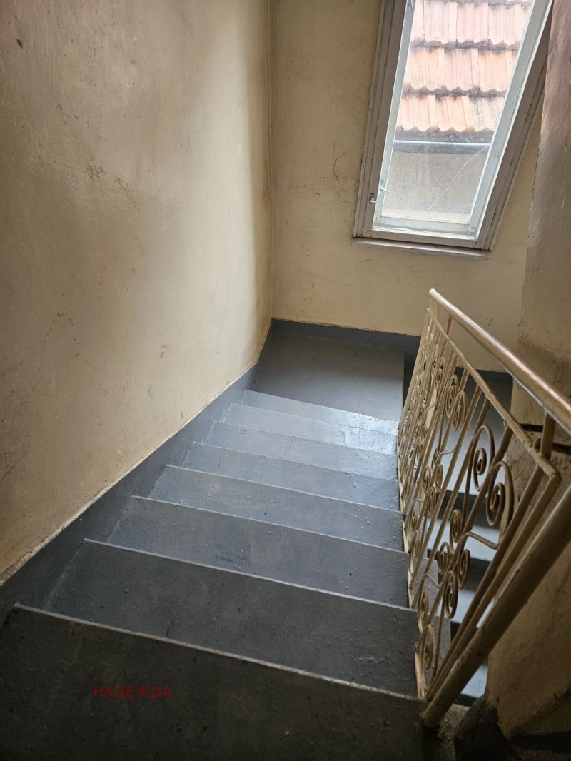 De vânzare  Etajul casei Pleven , Șiroc țentâr , 100 mp | 49744892 - imagine [8]