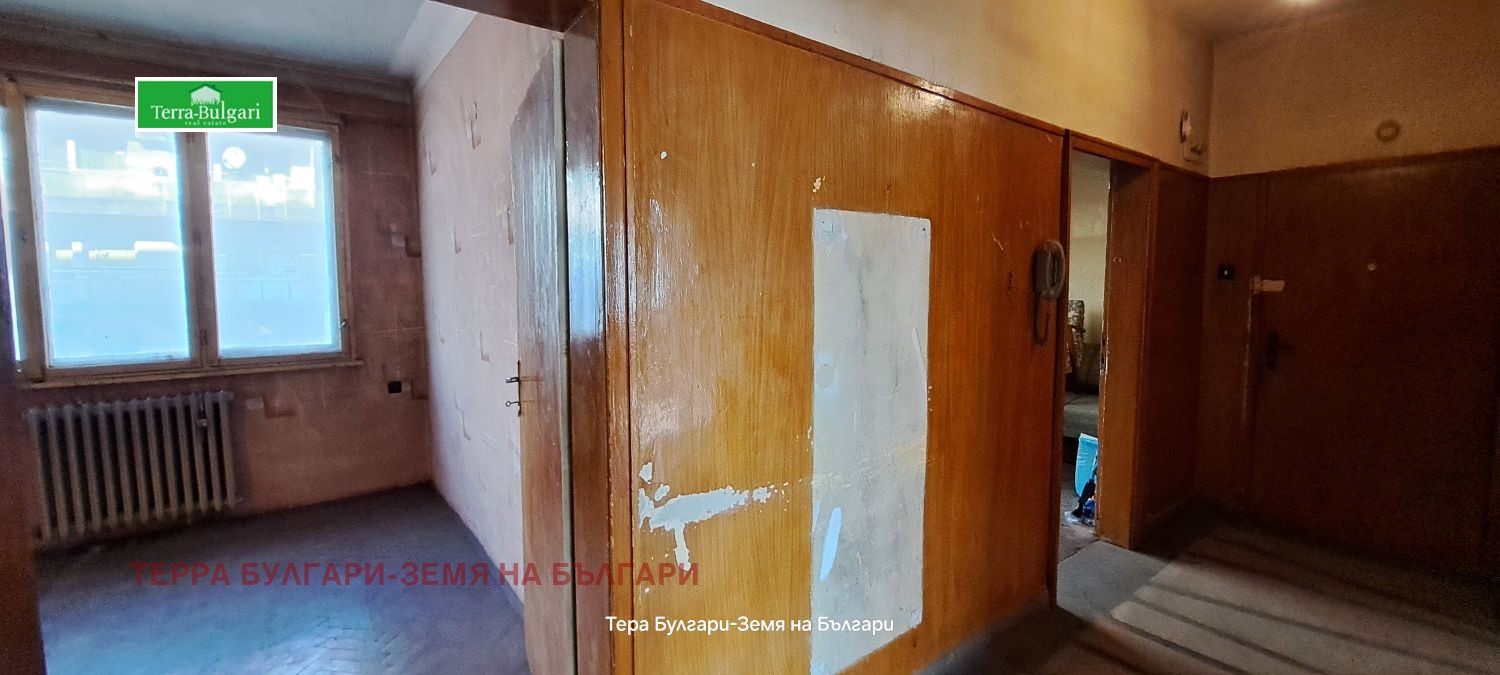 Продава 3-СТАЕН, гр. Перник, Рено, снимка 12 - Апартаменти - 53761946