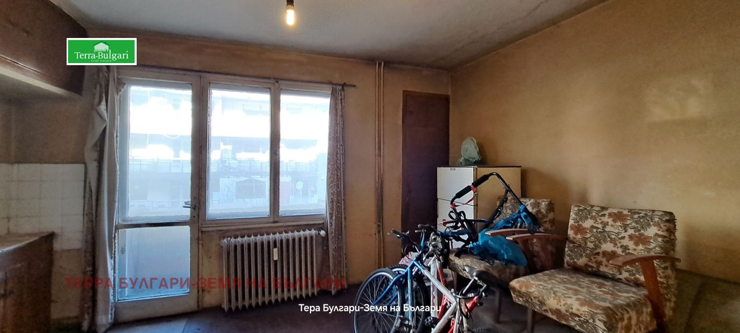 Продава 3-СТАЕН, гр. Перник, Рено, снимка 14 - Апартаменти - 53761946