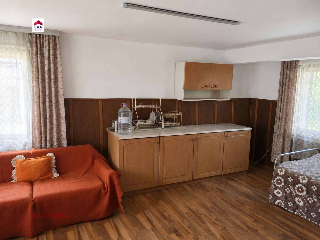 Продава КЪЩА, гр. София, с. Волуяк, снимка 3 - Къщи - 56094036