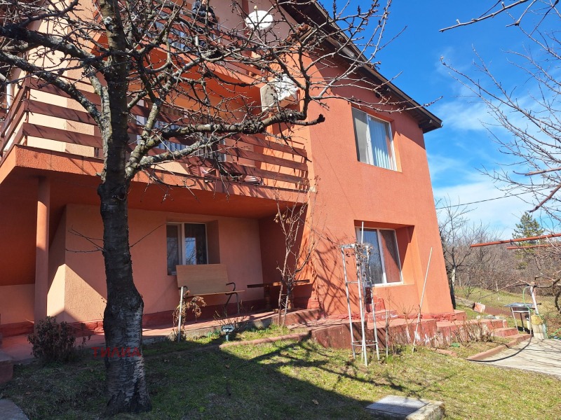 Продава КЪЩА в град София, гр. Банкя - 216 кв.м / 380 000 € » 743 215.40 лв., ТИЛИА