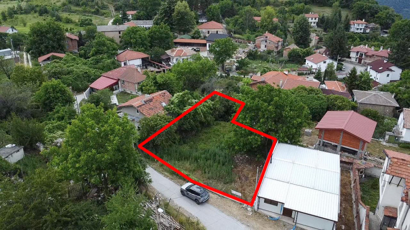 Продава ПАРЦЕЛ в област Пловдив, с. Лясково - 381 кв.м / 30 677.51 € » 60 000 лв., ИНФОРМАЦИОННА БОРСА АСЕНОВГРАД