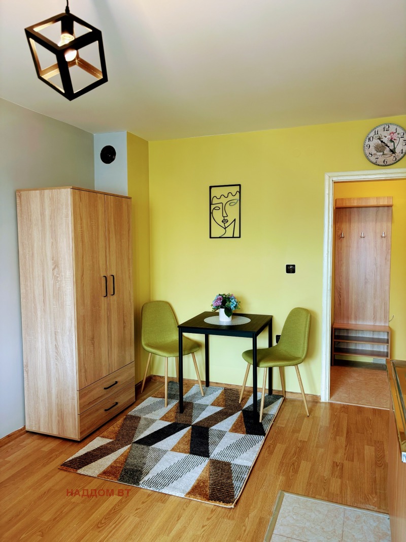 In vendita  Studio Veliko Tarnovo , Zona B , 38 mq | 60233688