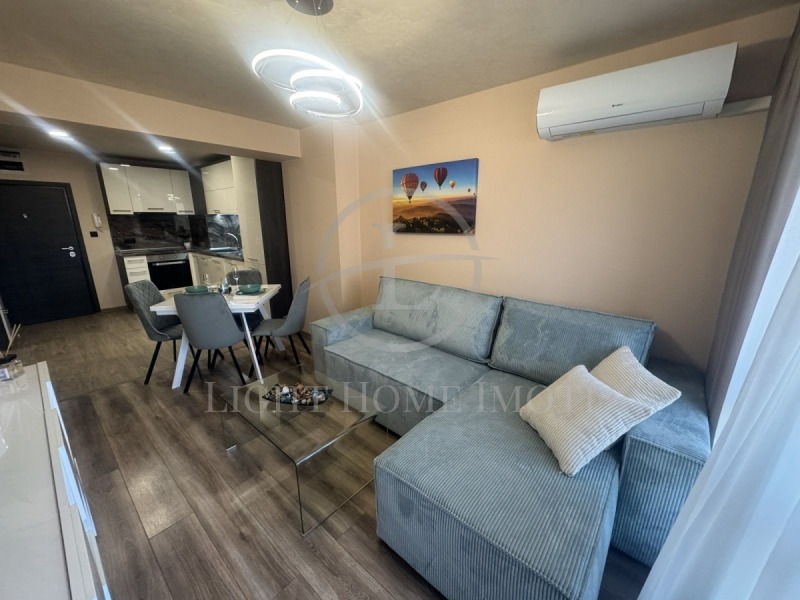 En venta  1 dormitorio Plovdiv , Tsentar , 63 metros cuadrados | 37443087 - imagen [2]