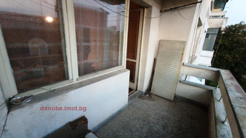 Продава 3-СТАЕН, гр. Русе, Център, снимка 2 - Апартаменти - 53172270