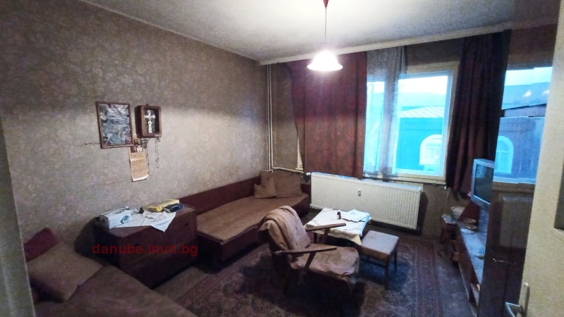 Продава 3-СТАЕН, гр. Русе, Център, снимка 3 - Апартаменти - 53172270