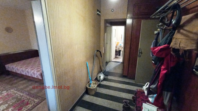 Продава 3-СТАЕН, гр. Русе, Център, снимка 11 - Апартаменти - 53172270