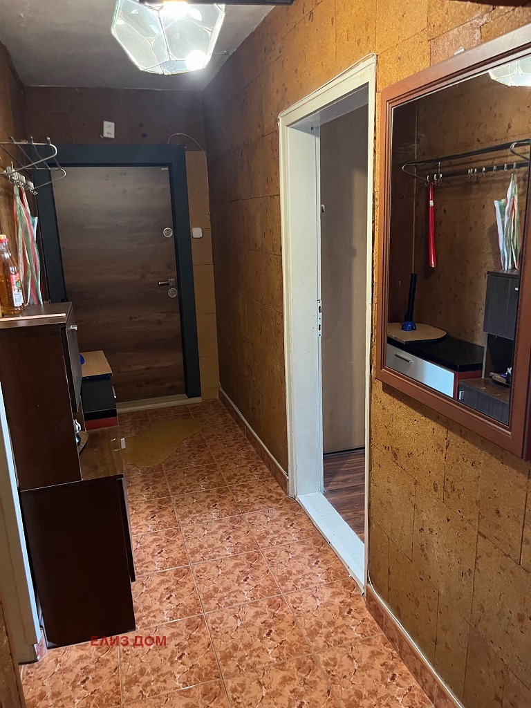 Продава 4-СТАЕН, гр. Варна, Левски 1, снимка 15 - Апартаменти - 55950143