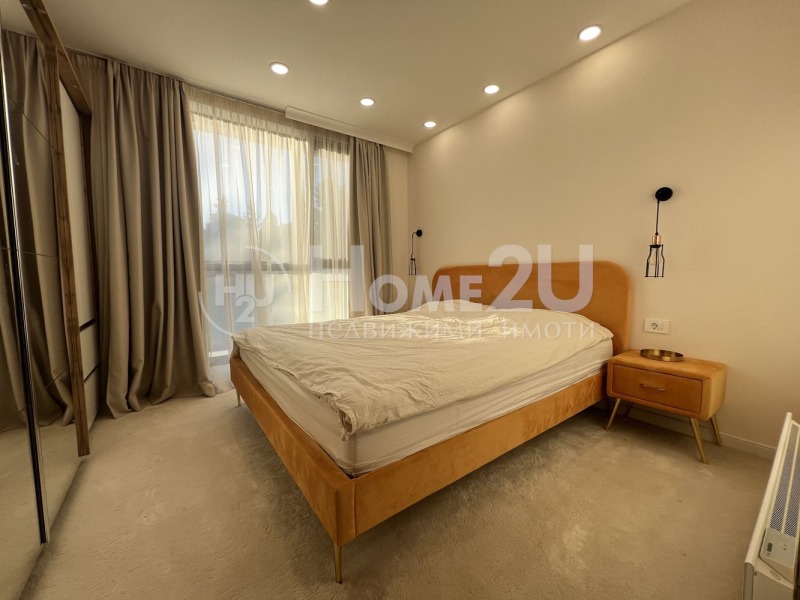 Na prodej  3+ ložnice Varna , k.k. Sv.Sv. Konstantin i Elena , 290 m2 | 45436752 - obraz [12]