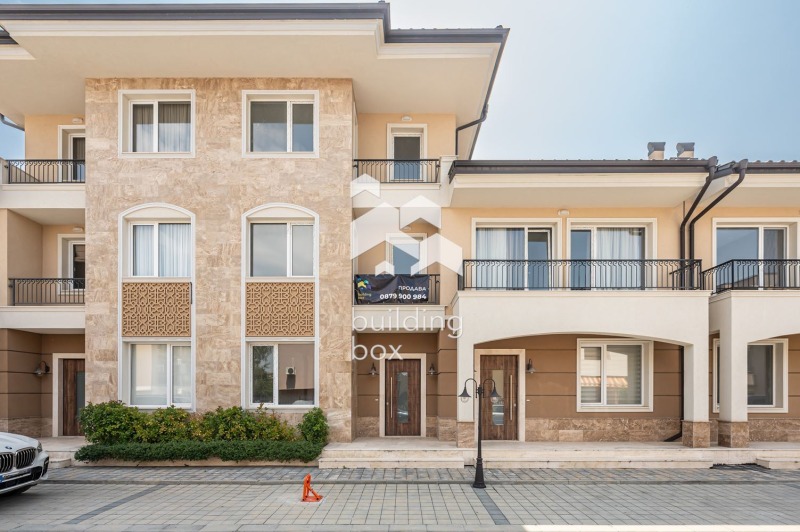 For Sale  House Plovdiv , Ostromila , 389 sq.m | 90177324