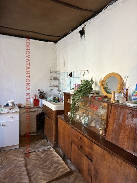 Продава КЪЩА, с. Малиново, област Ловеч, снимка 4 - Къщи - 54031324