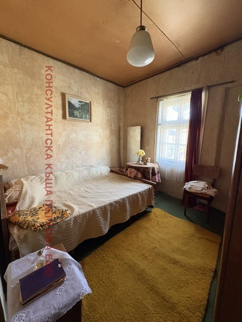 Продава КЪЩА, с. Малиново, област Ловеч, снимка 6 - Къщи - 54031324