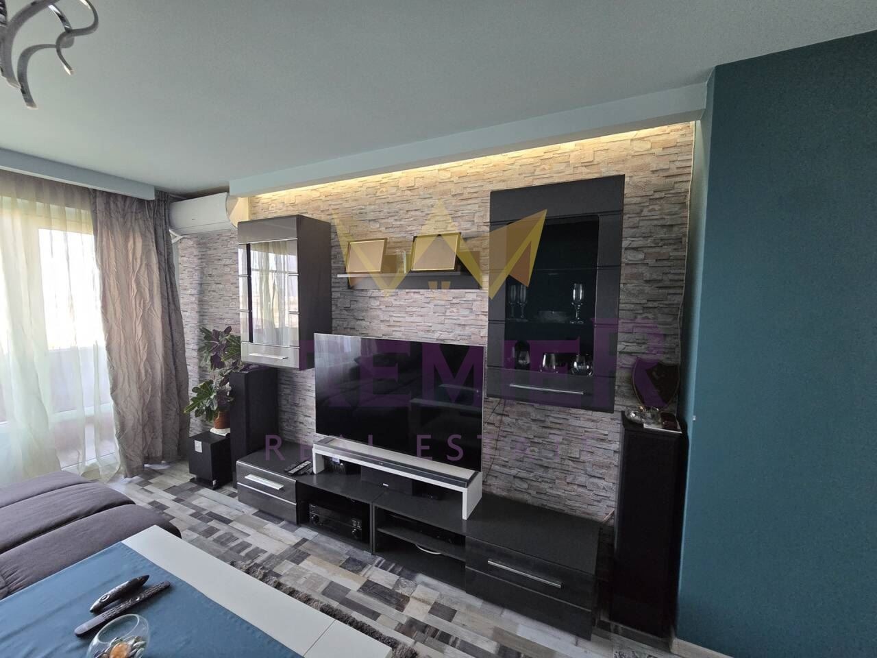 Продава 4-СТАЕН, гр. Бургас, Братя Миладинови, снимка 3 - Апартаменти - 53644759