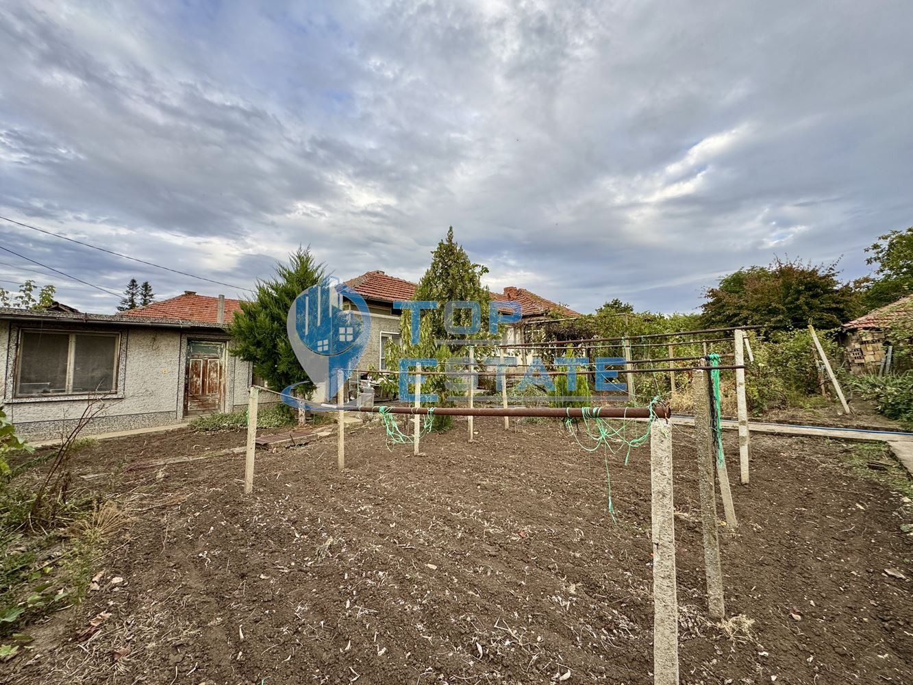 Продава КЪЩА, с. Поликраище, област Велико Търново, снимка 12 - Къщи - 56293793