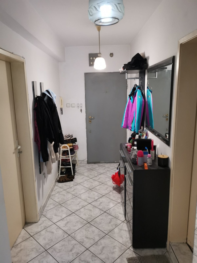 Na prodej  1 ložnice Sofia , Zona B-18 , 65 m2 | 92122248 - obraz [9]