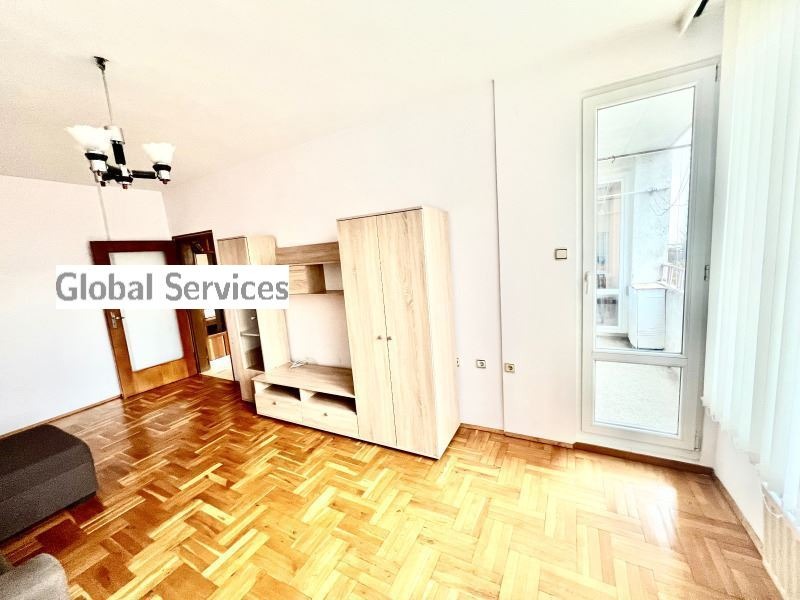 Продава 2-СТАЕН, гр. София, Гео Милев, снимка 2 - Апартаменти - 53822215