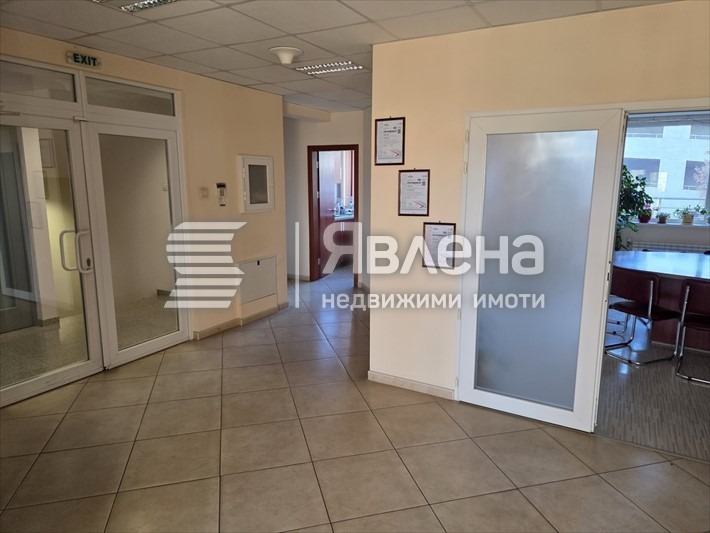 Продава ОФИС, гр. Пловдив, Кършияка, снимка 4 - Офиси - 52960280