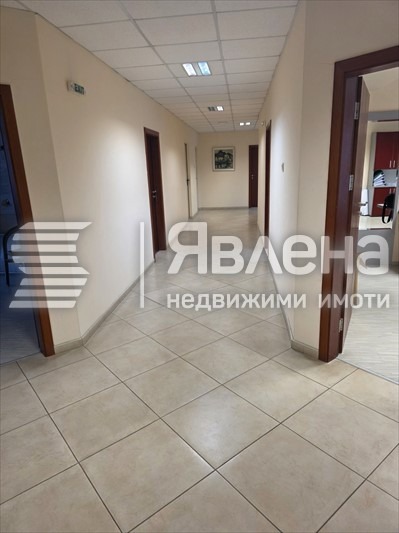 Продава ОФИС, гр. Пловдив, Кършияка, снимка 2 - Офиси - 52960280
