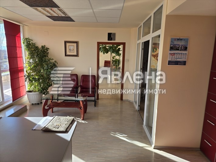 Продава ОФИС, гр. Пловдив, Кършияка