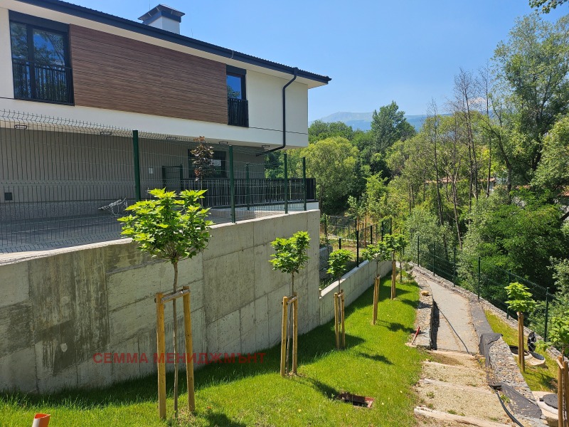 Till salu  Hus Sofia , m-t Kambanite , 275 kvm | 49964089 - bild [7]