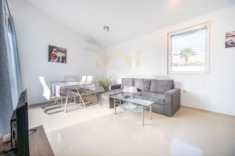 Продава КЪЩА, с. Кранево, област Добрич, снимка 3 - Къщи - 52651225