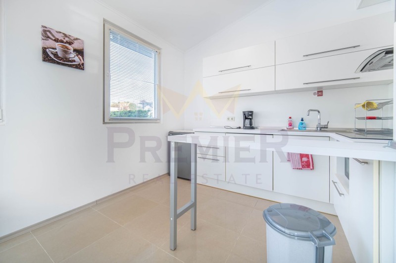 Продава КЪЩА, с. Кранево, област Добрич, снимка 4 - Къщи - 52651225