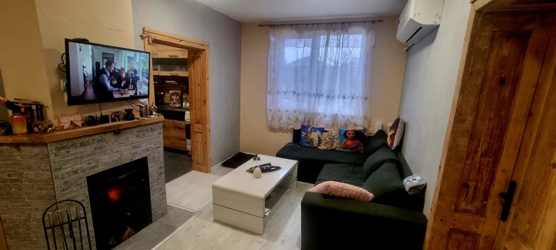 Продава КЪЩА, с. Капитановци, област Видин, снимка 6 - Къщи - 53450180