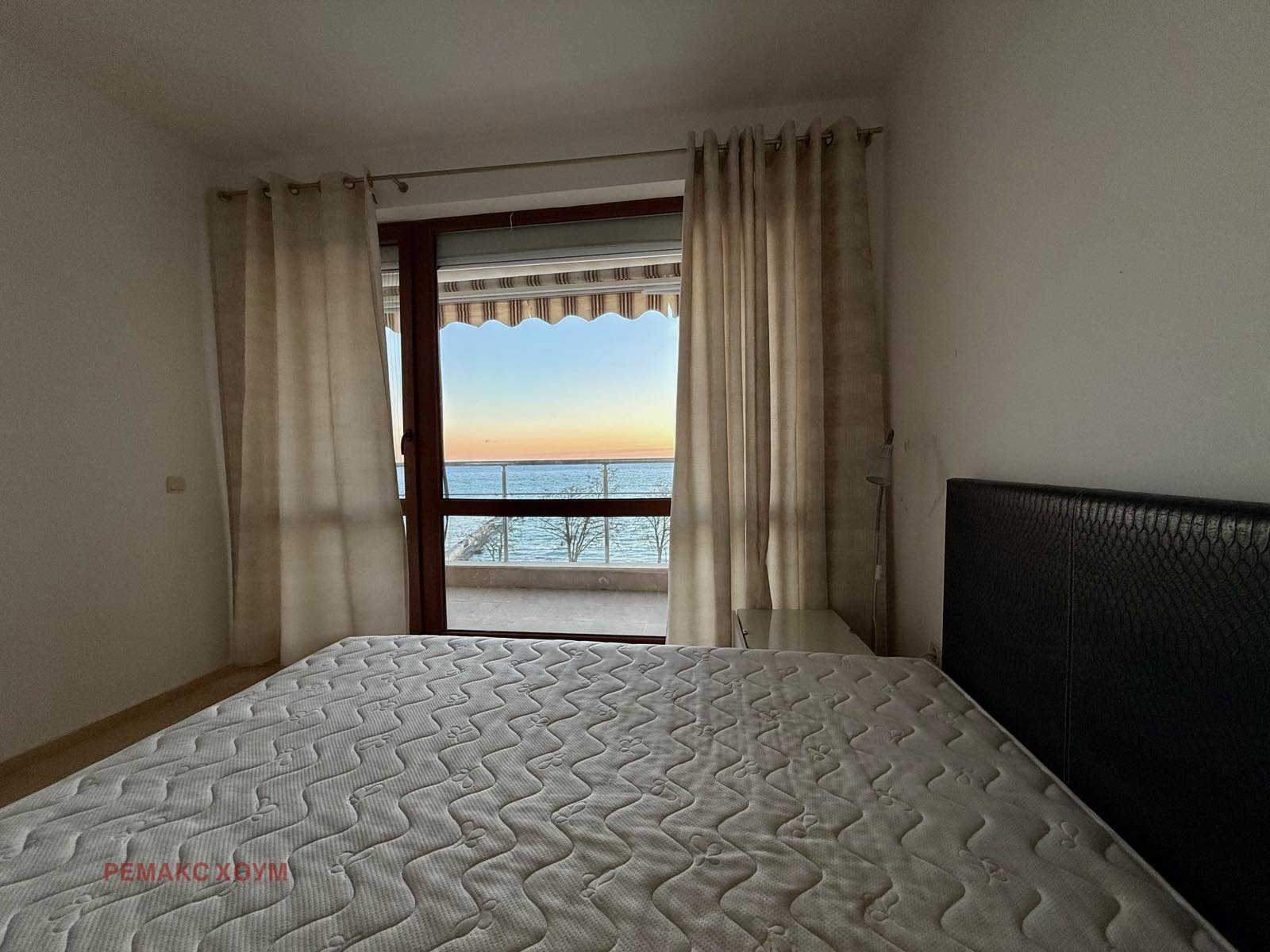 Продава  2-стаен област Добрич , гр. Балчик , 80 кв.м | 71452966