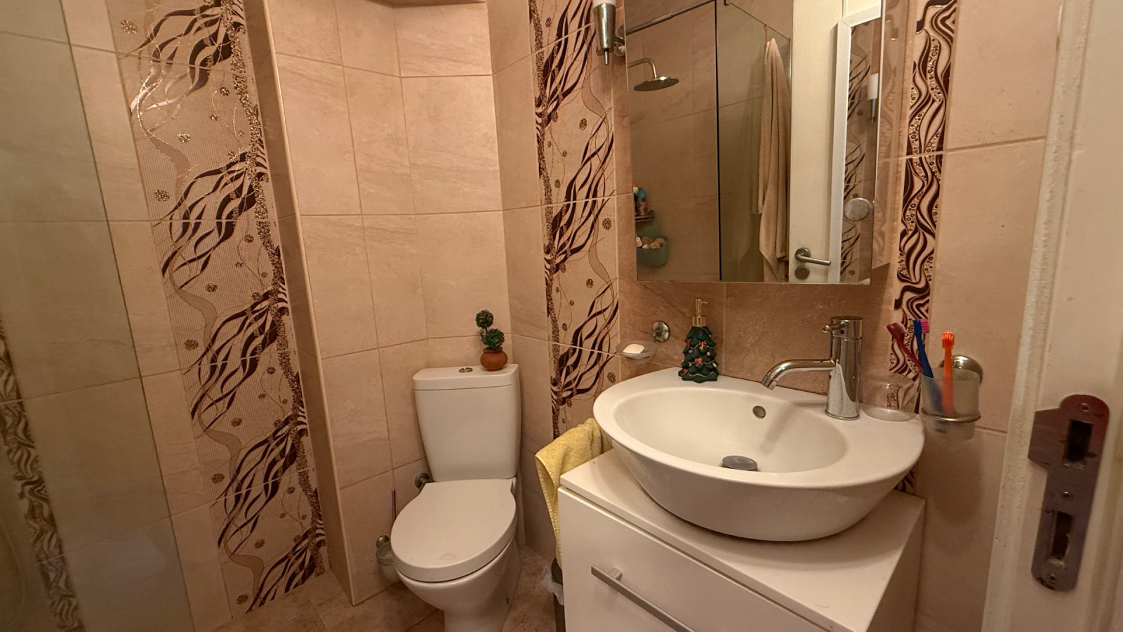 Продава 3-СТАЕН, гр. Пловдив, Захарна фабрика, снимка 9 - Апартаменти - 55184306