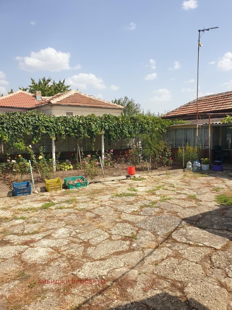 Продава КЪЩА | Imot.bg — изображение 1