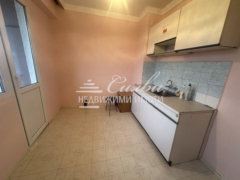 Продава  1-стаен град Шумен , Тракия , 40 кв.м | 82135568 - изображение [2]