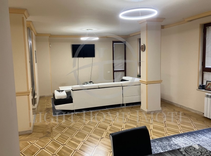 На продаж  1 спальня Пловдив , Южен , 72 кв.м | 25650423 - зображення [3]