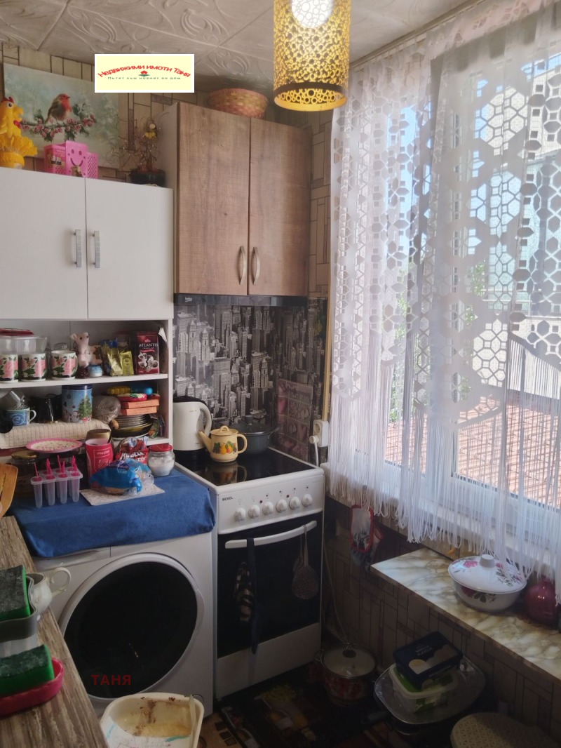 Till salu  Hus Pernik , Klepalo , 70 kvm | 67311638 - bild [8]