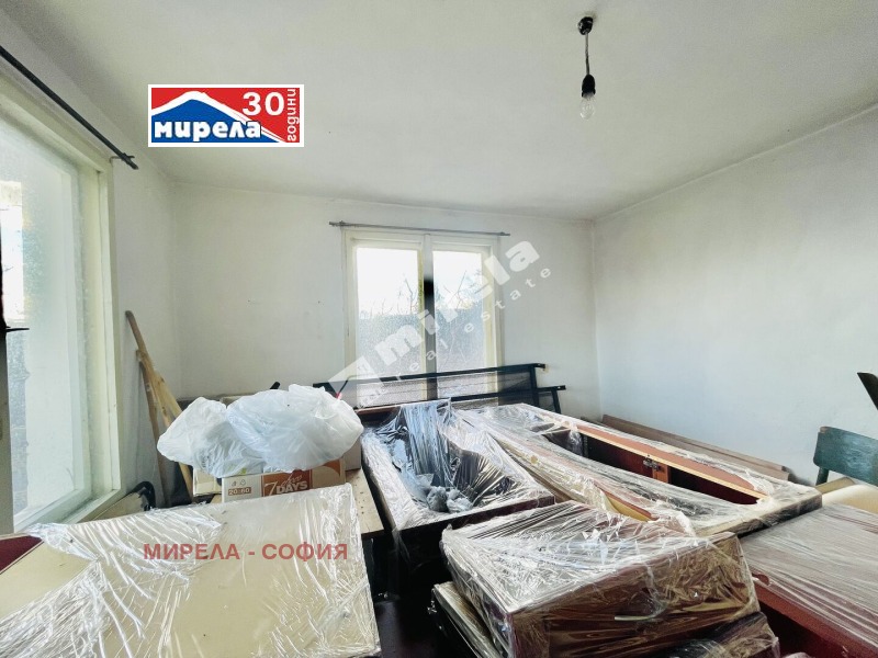 Продава КЪЩА, с. Еловдол, област Перник, снимка 14 - Къщи - 53141096