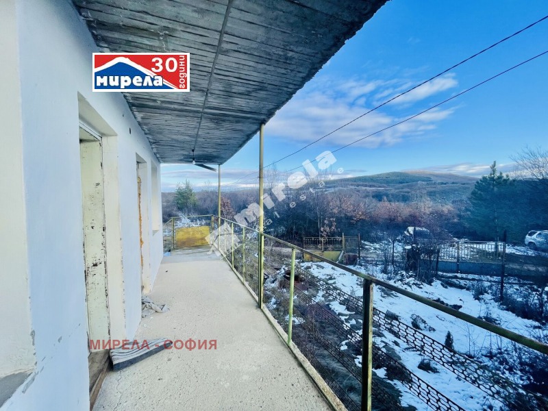 Продава КЪЩА, с. Еловдол, област Перник, снимка 6 - Къщи - 53141096