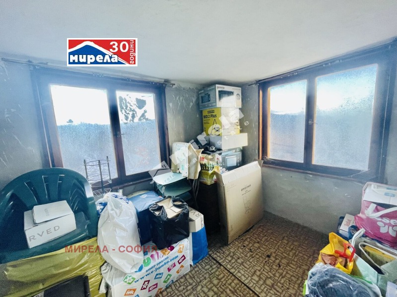 Продава КЪЩА, с. Еловдол, област Перник, снимка 12 - Къщи - 53141096