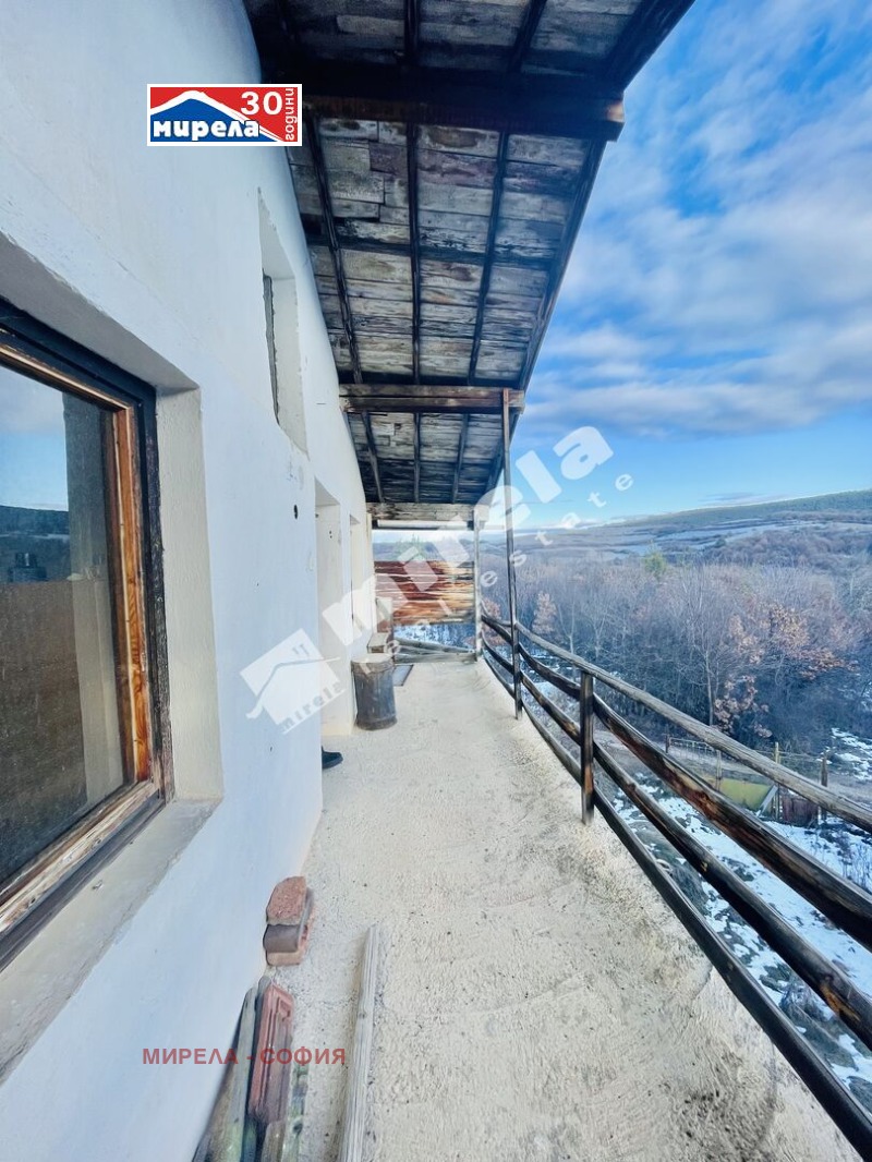 Продава КЪЩА, с. Еловдол, област Перник, снимка 5 - Къщи - 53141096