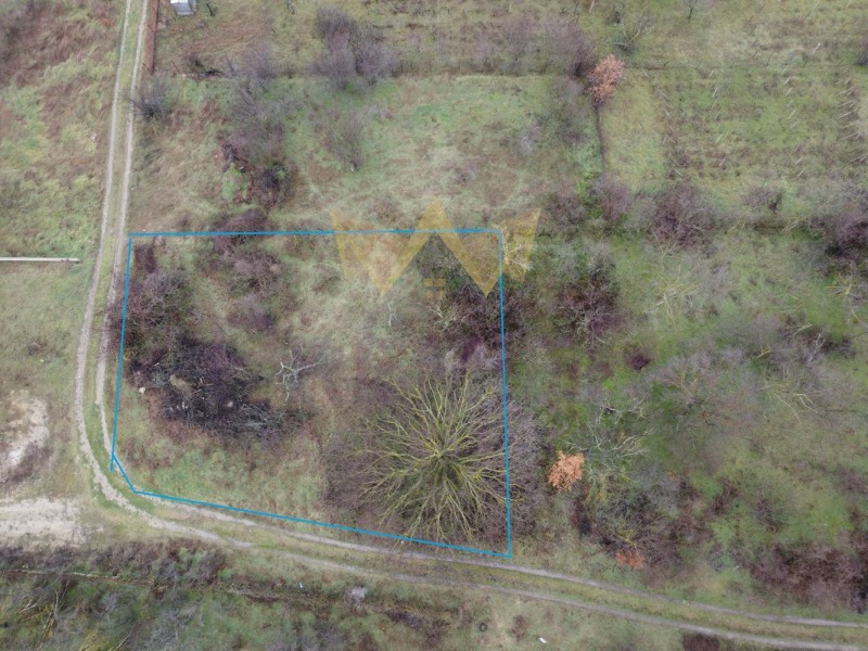 Продава ПАРЦЕЛ в област Варна, гр. Аксаково - 612 кв.м / 33 000 € » 64 542.39 лв., ИМОТИ ПРЕМИЕР