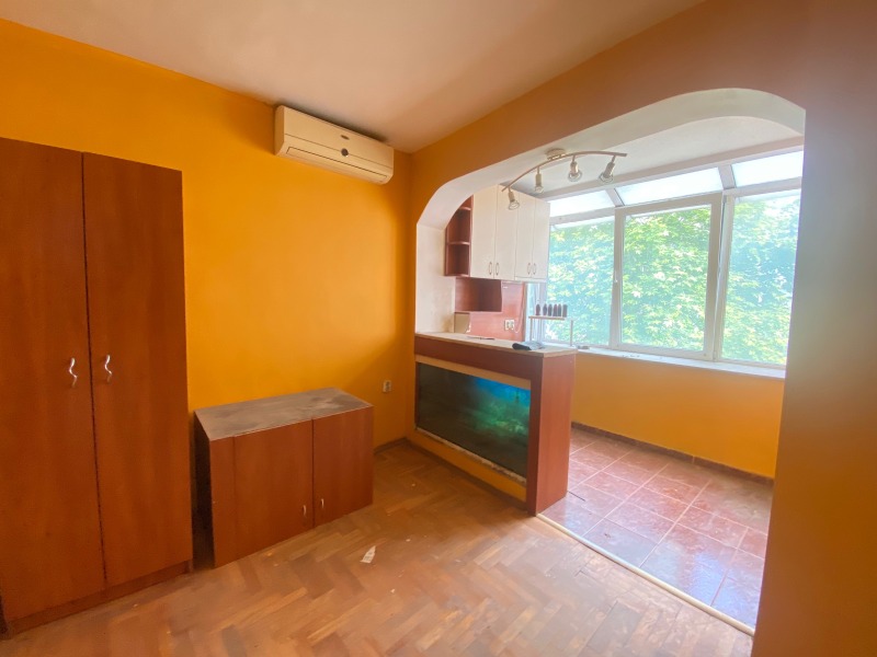 Eladó  3 hálószobás Varna , Konfuto , 100 négyzetméter | 60229720 - kép [2]