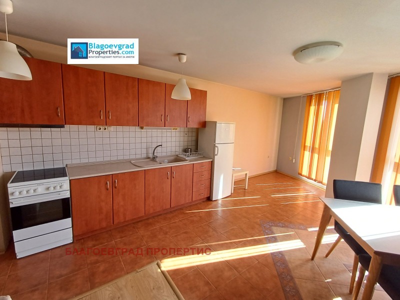 Продава МНОГОСТАЕН, гр. Благоевград, Освобождение, снимка 6 - Апартаменти - 52392073